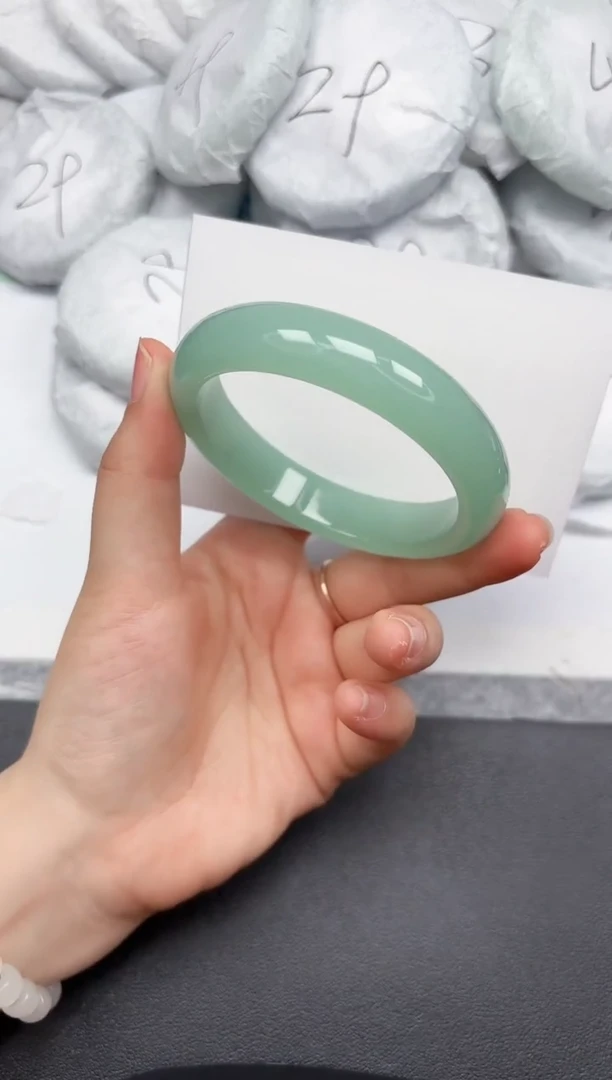 未镶嵌手镯石英质玉152-57.6