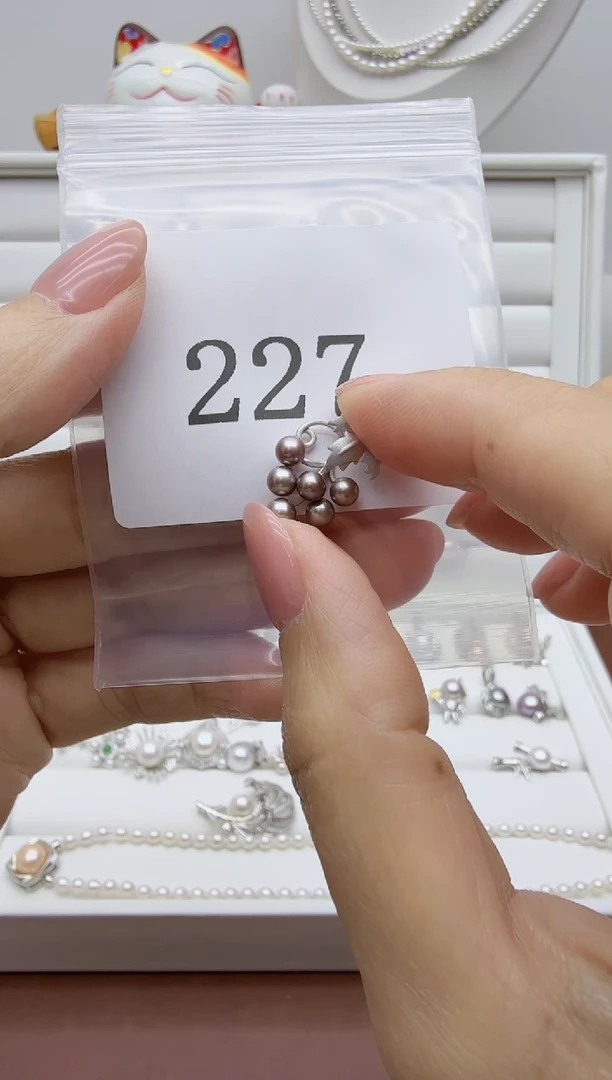 吊坠(不含链)银S925镶嵌淡水珍珠燕**好227