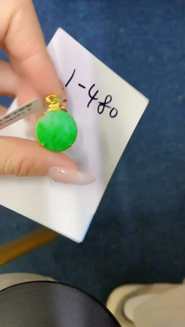 【闪购商品】翡翠颈饰18K金镶嵌0000000000