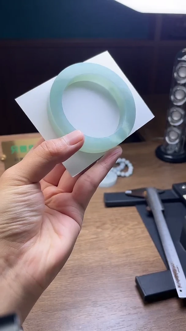 未镶嵌手镯定制翡翠小***云定制