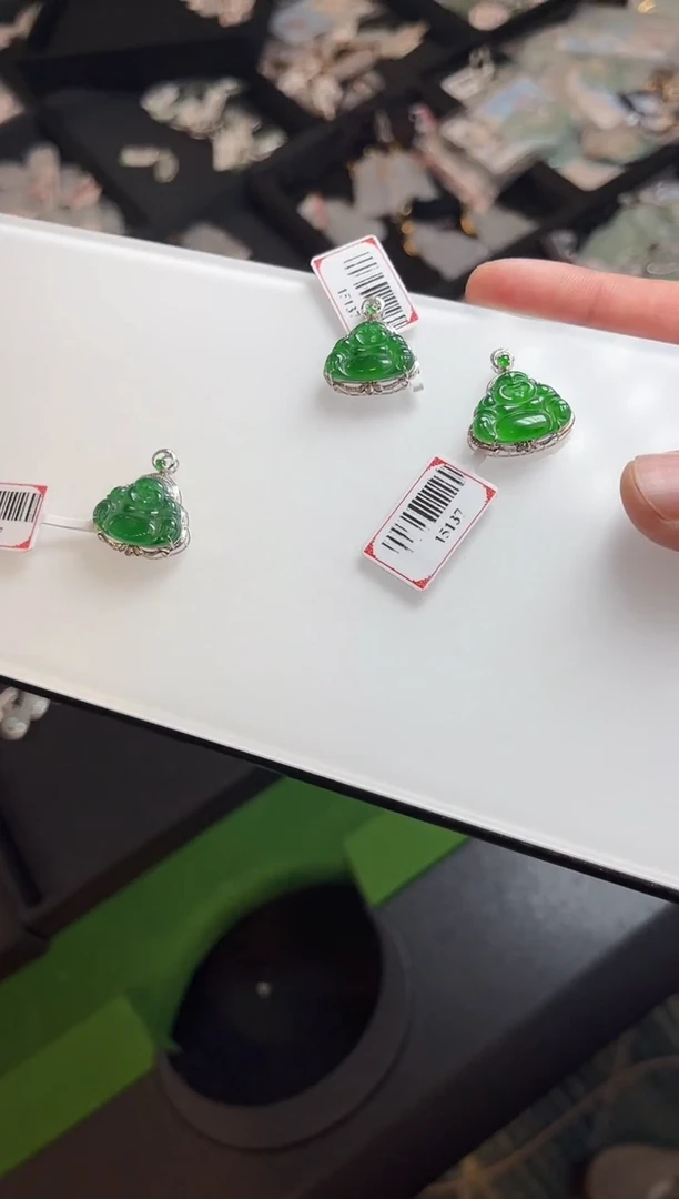 颈饰未镶嵌翡翠15137/多样性发一个