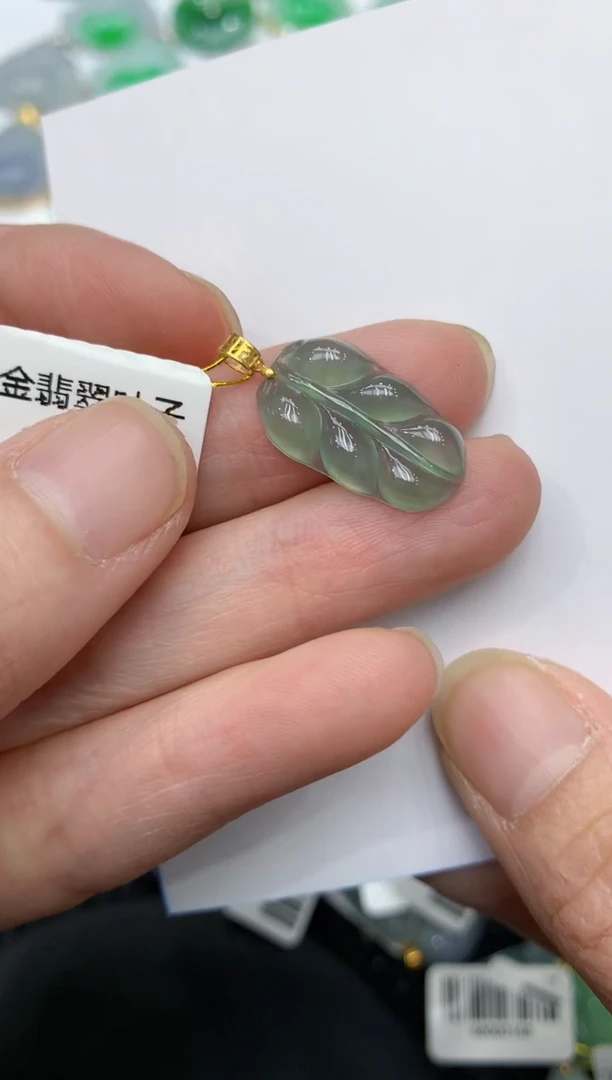 【闪购商品】翡翠颈饰18K金镶嵌11111111
