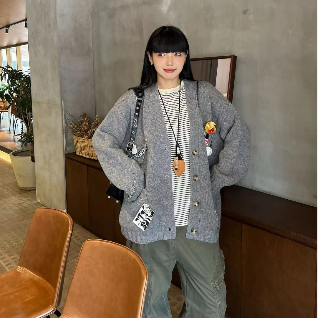 AndreaMartin秋冬新品动感微章毛针织开衫宽松V领外套美式百搭复