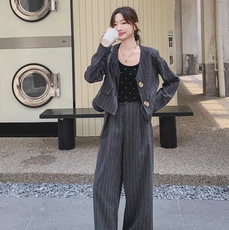 秋季灰色条纹西装女秋季新款气质套装休闲西服阔腿裤两件套2525