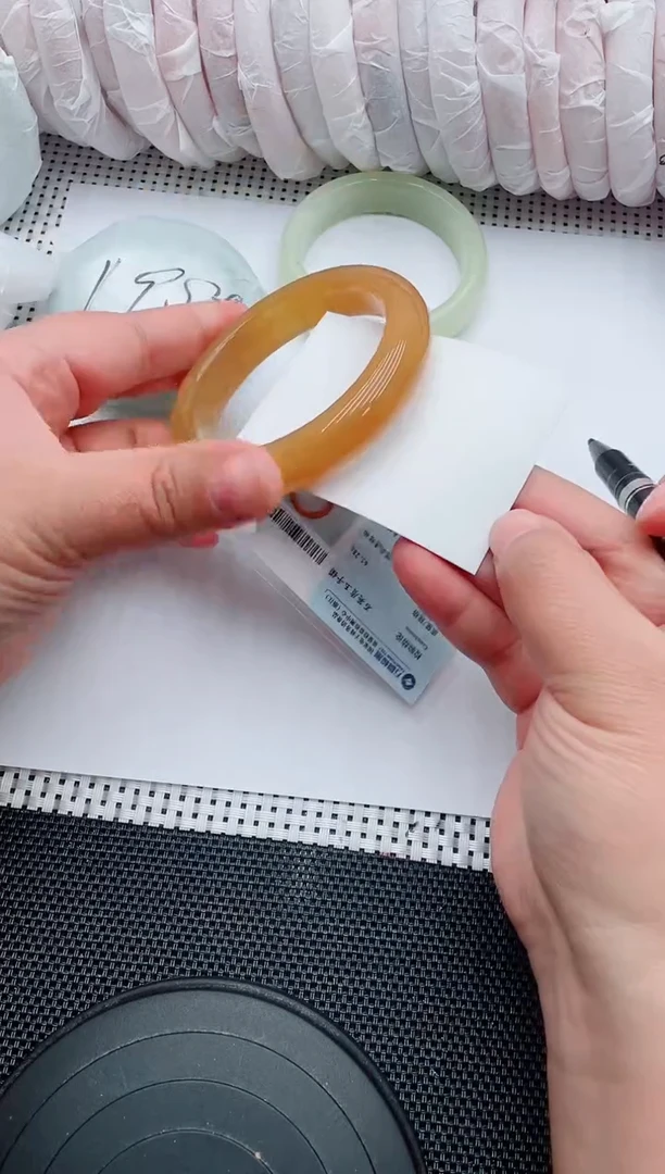 未镶嵌手镯石英质玉79-59-60