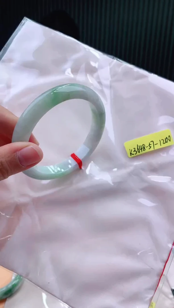 未镶嵌手镯翡翠57