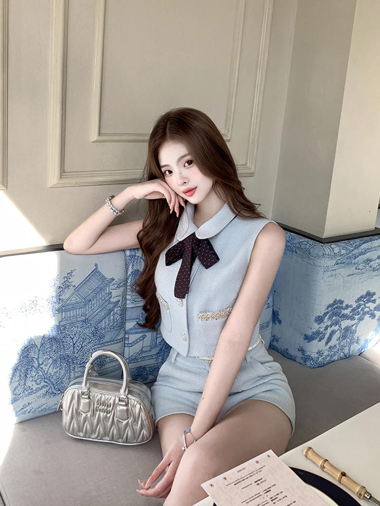 露思恋人 小香风气质减龄甜美编织马甲上衣高腰显瘦洋气短裤套装