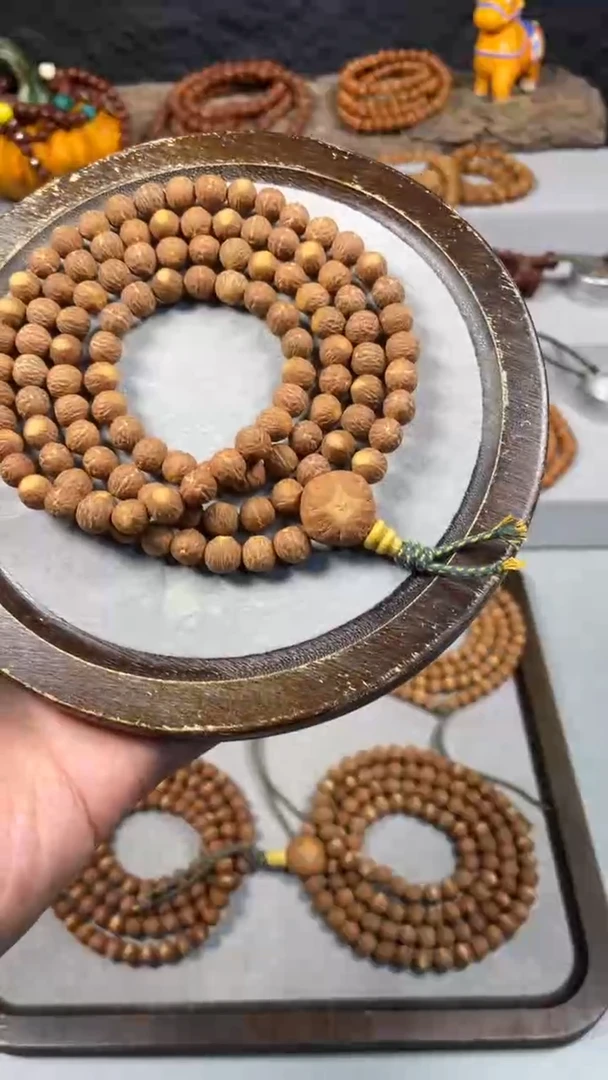 吊坠凤眼菩提S****?六喜丸子