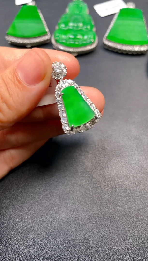 吊坠(不含链)银S925镶嵌翡翠吊坠