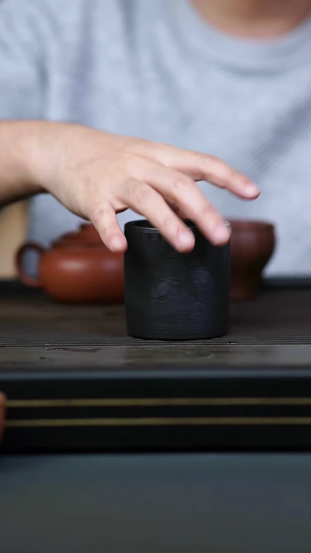 茶壶紫砂石黄五牛图主人杯