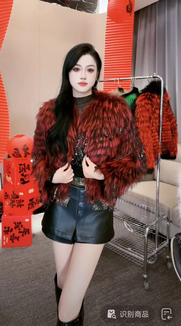 莹莹红人馆【XIAOYU】时尚气质百搭亮片流苏毛毛外套21160752