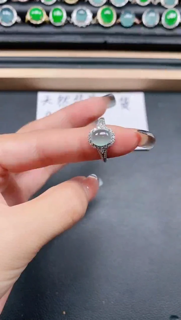 翡翠戒指银S925镶嵌1111