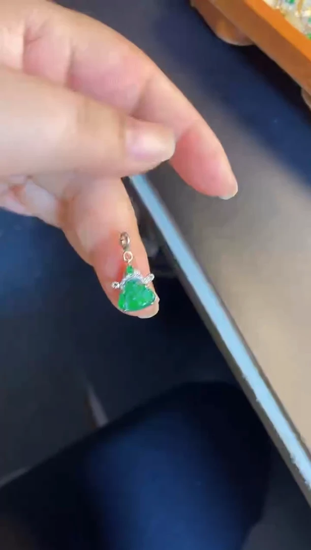 吊坠(不含链)银S925镶嵌翡翠1