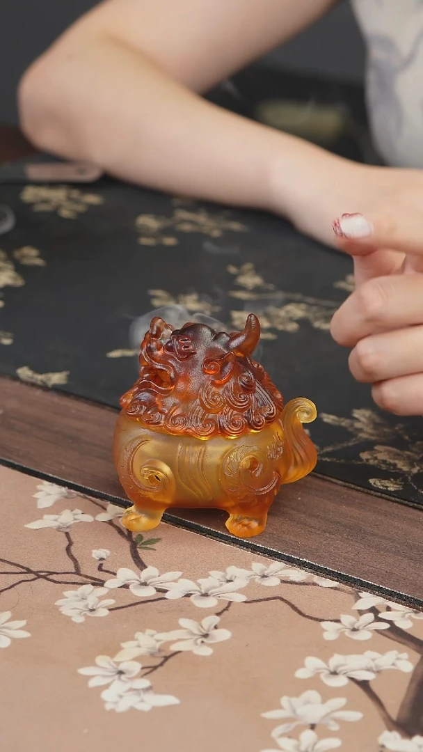 手工艺品琉璃琥珀色狻猊香炉小号