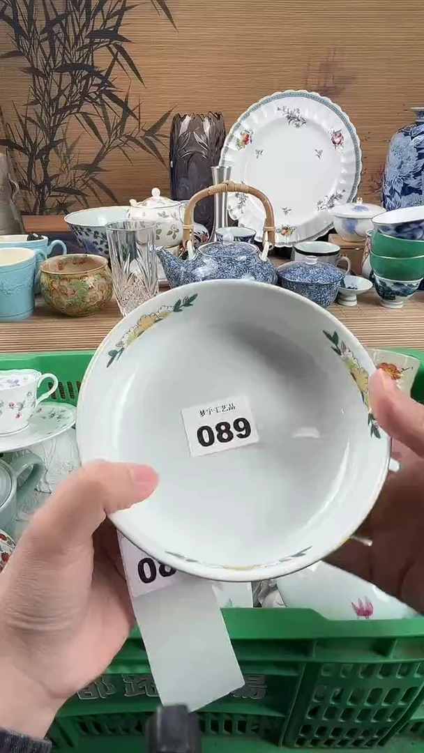 瓷片伟****士瓷片        089