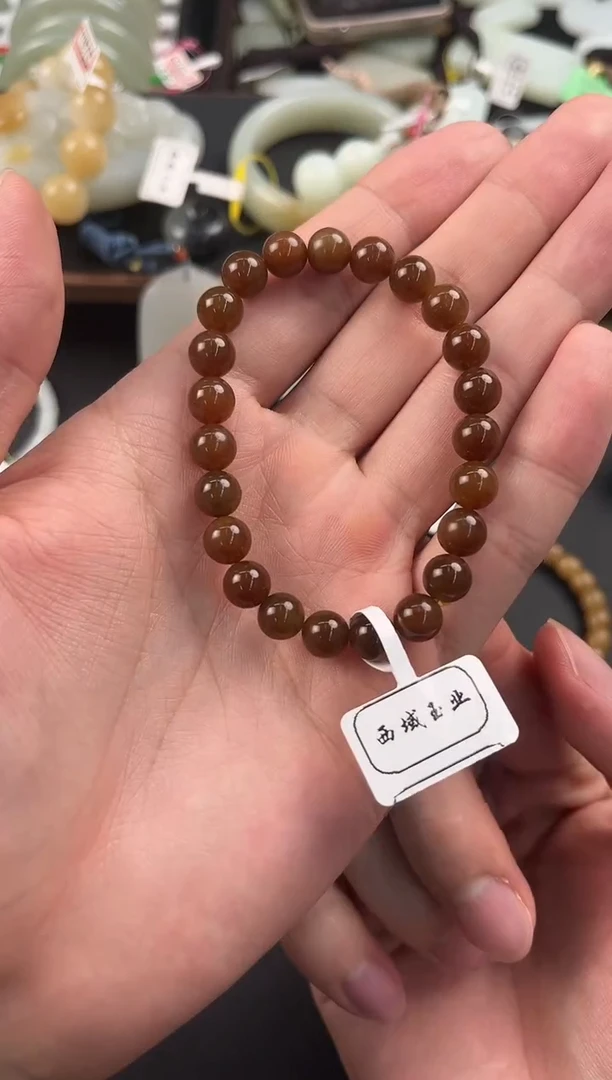 未镶嵌手串和田玉且末金山纯糖手串卡8微色差