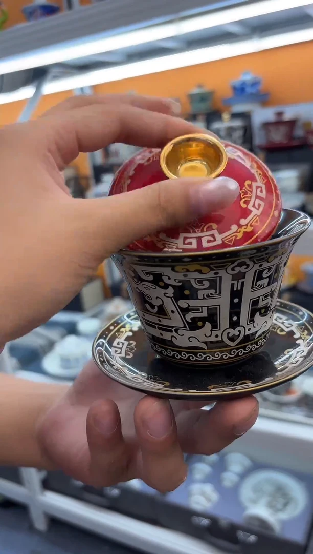 我们都在努力奋斗
