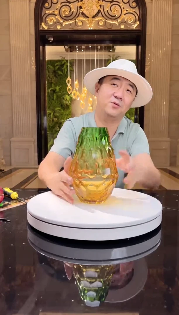 摆件 AJ06036茶金祖母绿艺术花器