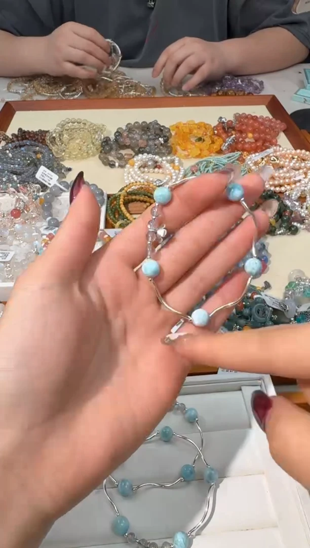 【闪购商品】水晶手链银S925镶嵌J026海纹s弯管银豆款