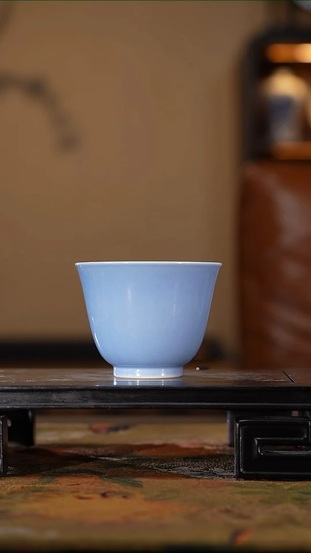 古官天青色铃铛杯