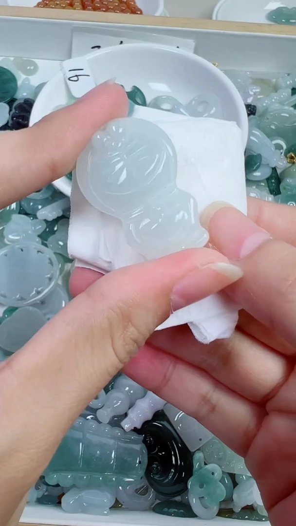 散珠翡翠99号链接，A货翡翠