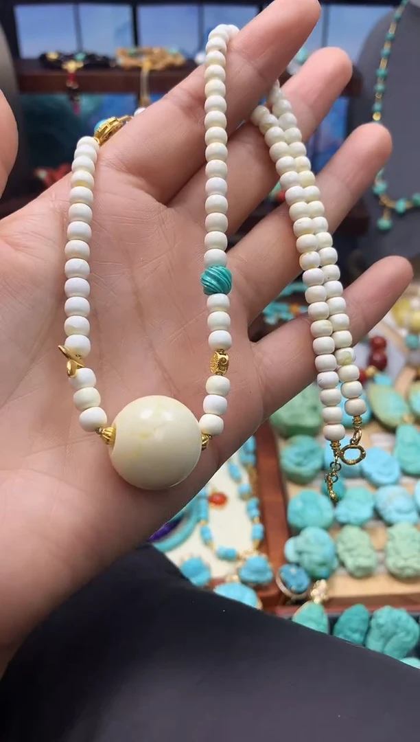 蜜蜡颈饰18K金镶嵌白蜡 项链