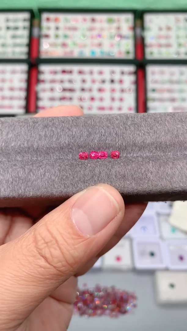 【闪购商品】尖晶石裸石未镶嵌一组0.85ct