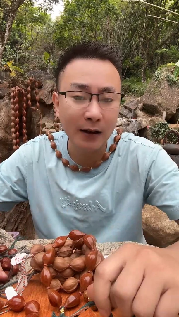 手串橄榄核Y*梅林红核手串福利款
