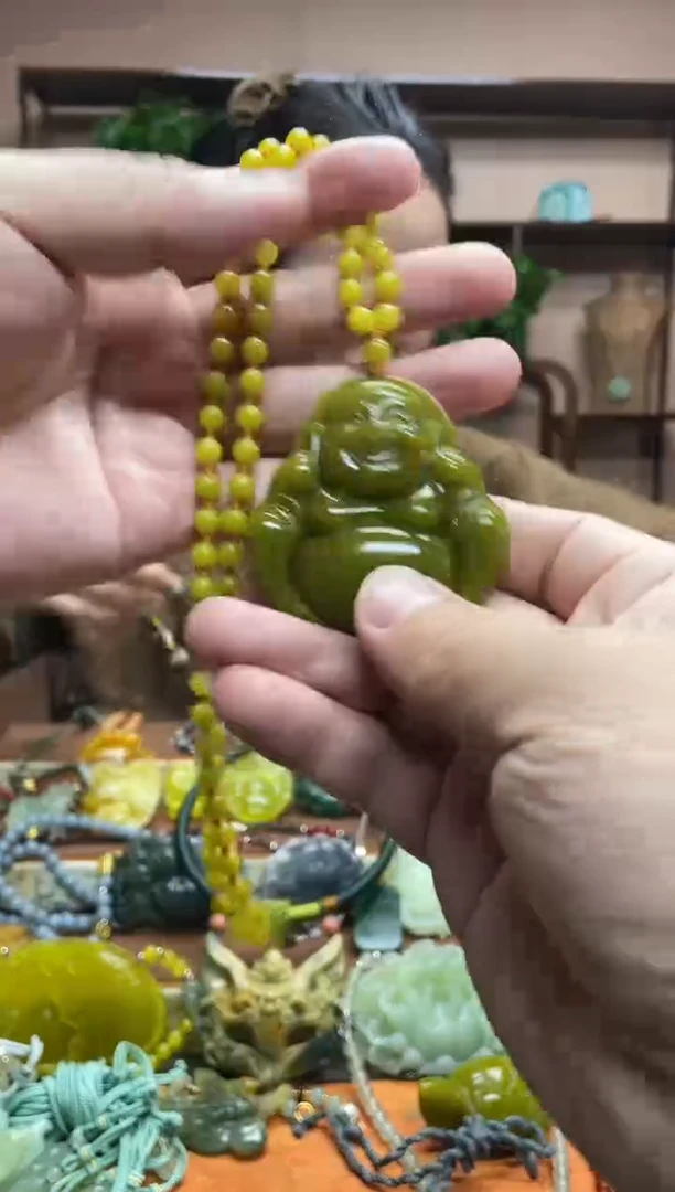 未镶嵌岫玉吊坠·1