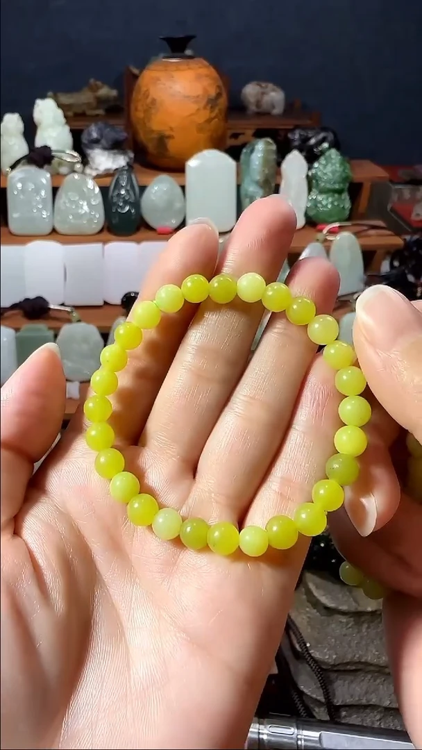 颈饰未镶嵌和田玉随机发货