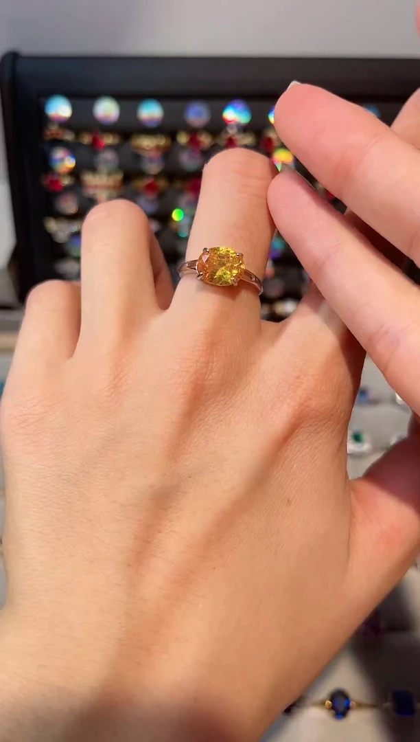 【闪购商品】黄晶戒指银S925镶嵌0000