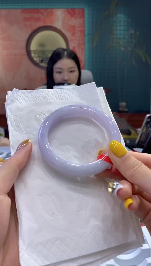 翡翠手镯未镶嵌多人06642