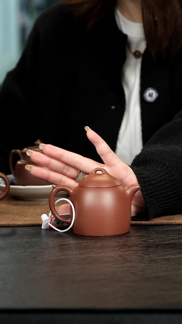 茶壶紫砂松**果底槽青秦权150cc