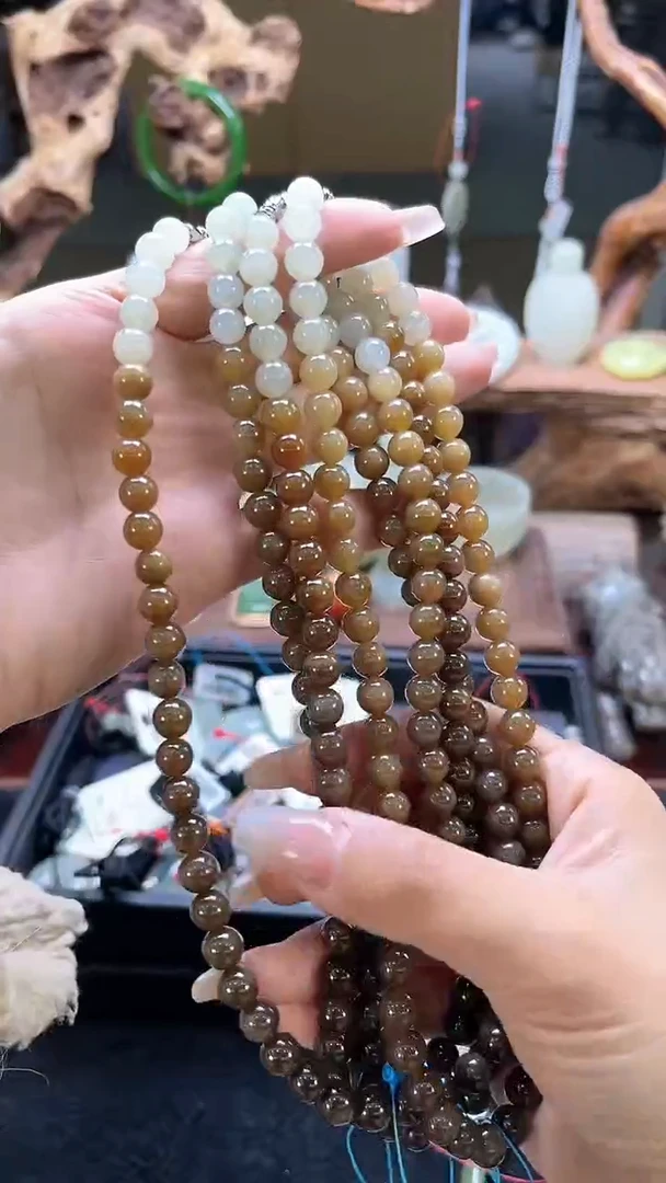 【闪购商品】和田玉项链未镶嵌卡8圆珠且末金山糖妈妈链 多样性发一