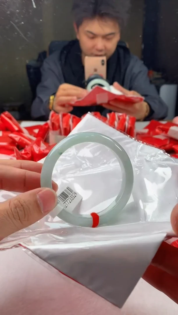 未镶嵌定制翡翠5073毛货不退不换 57-58圈