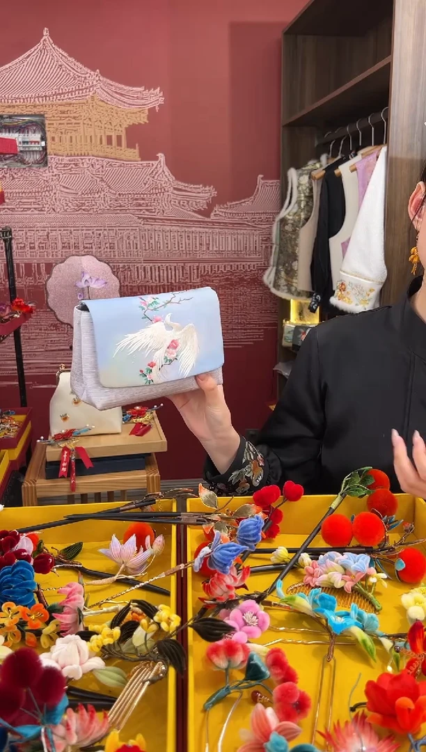 【闪购商品】刺绣苏绣手工刺绣包包