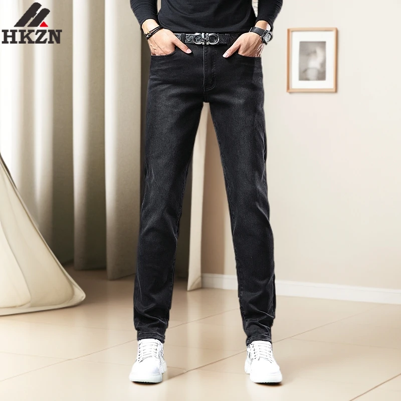 HKZN2024秋冬欧货简约纯黑修身潮牌牛仔裤男士轻奢直筒新款牛仔裤