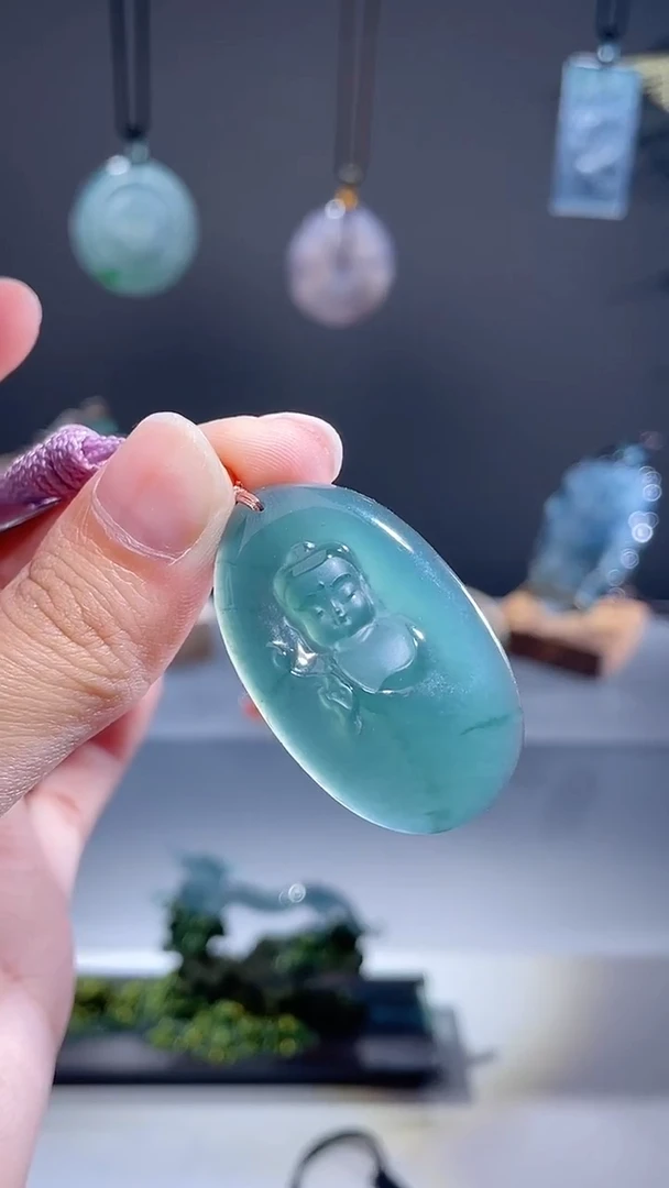 颈饰未镶嵌翡翠宝宝佛