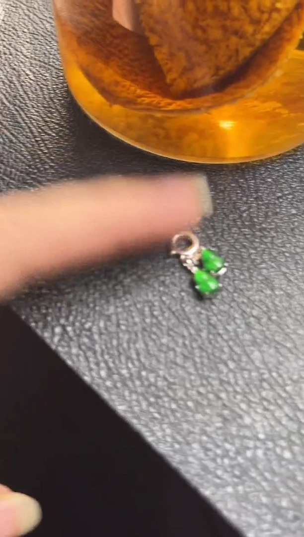 颈饰银S925镶嵌翡翠0416735577