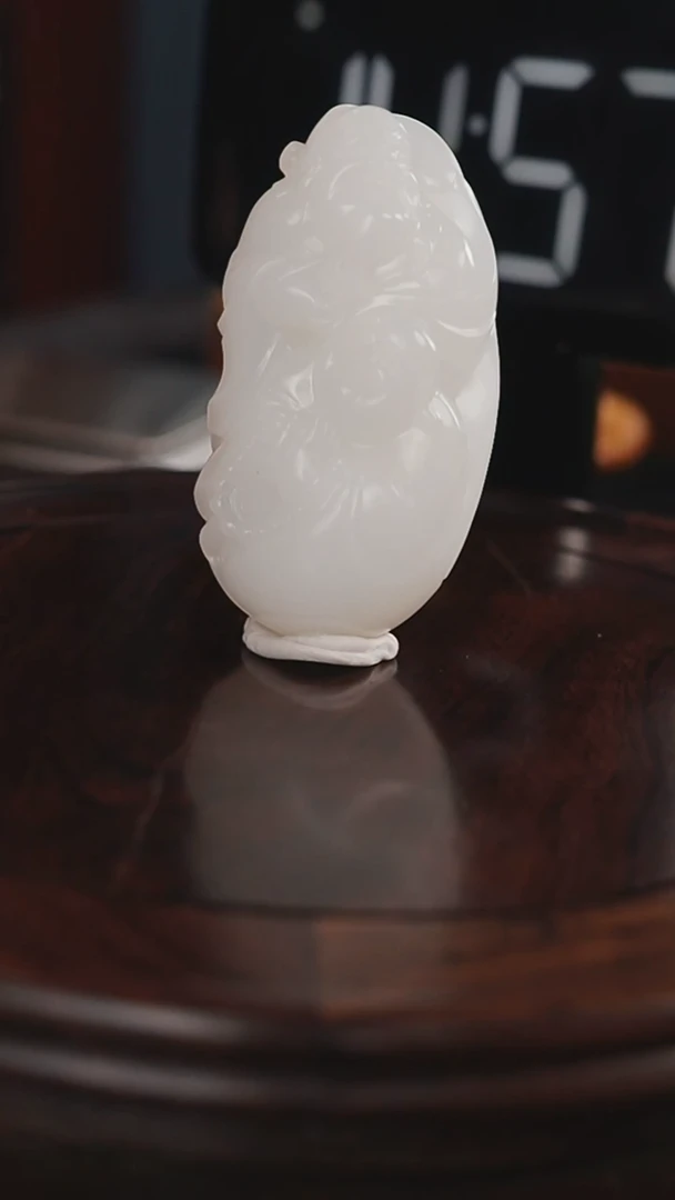 颈饰未镶嵌和田玉逍*和田玉财福双收