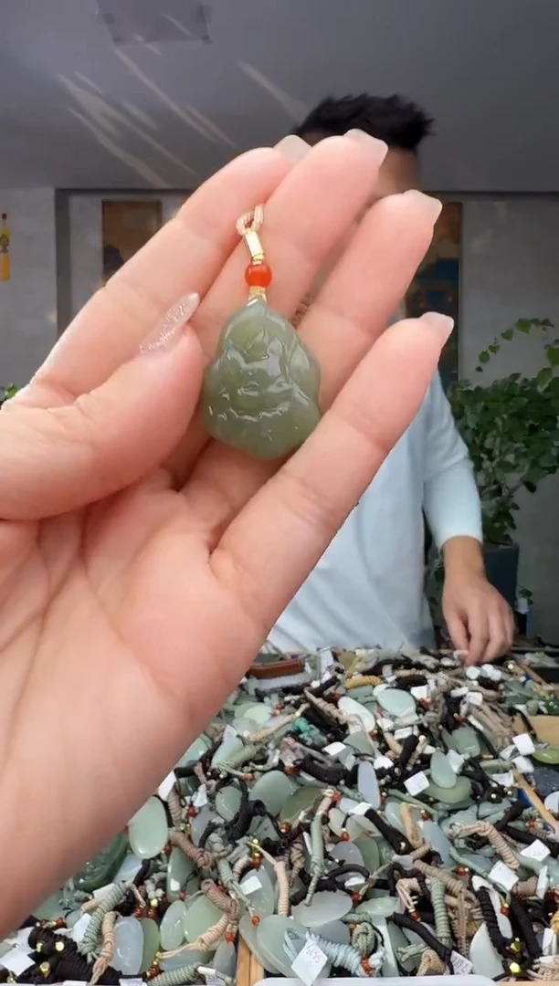 颈饰未镶嵌和田玉拍一发一多样性发货