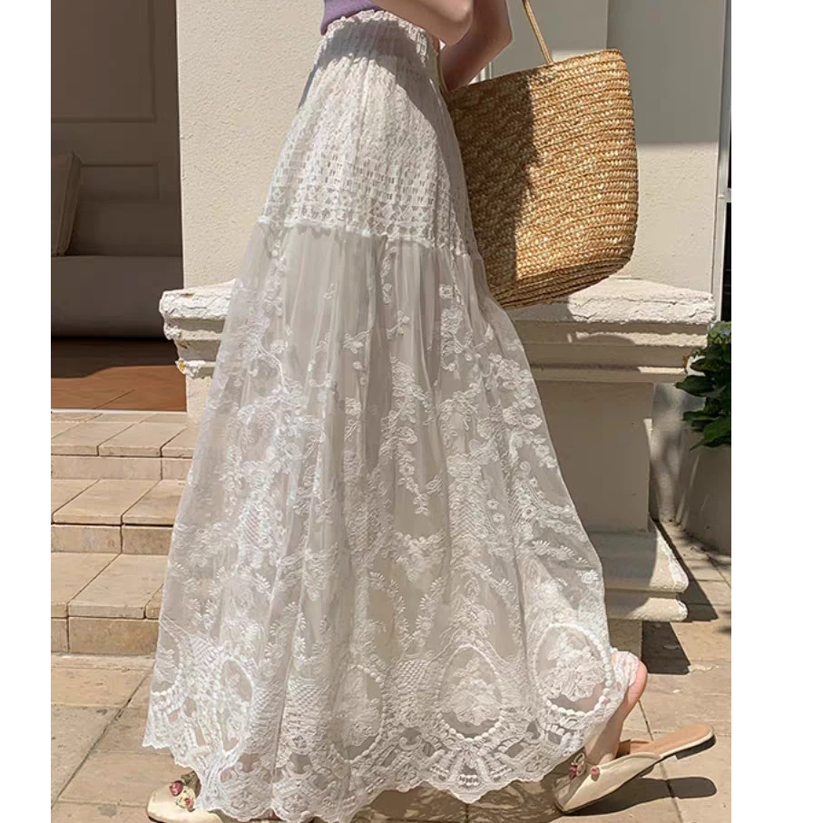 白色蕾丝高腰半身裙2025春秋新款温柔恬静A字重工度假风刺绣裙女