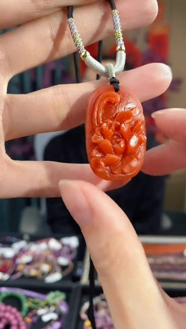 【闪购商品】南红玛瑙吊坠(赠链)未镶嵌148