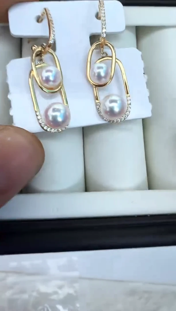 【闪购商品】海水珍珠耳饰银S925镶嵌耳钉