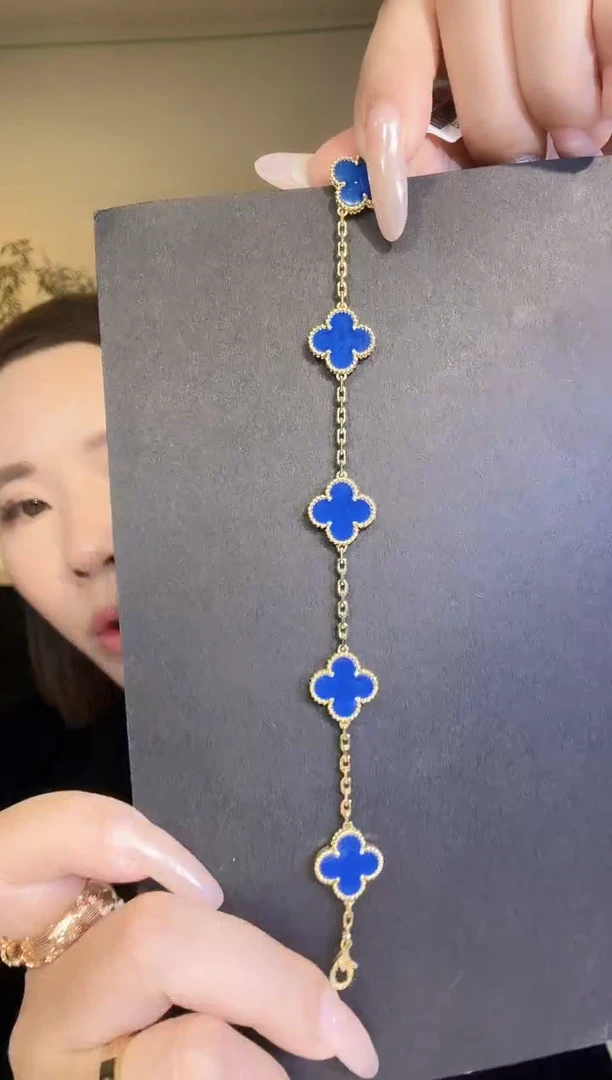 18K金镶嵌手链玛瑙/玉髓蓝色五花手链