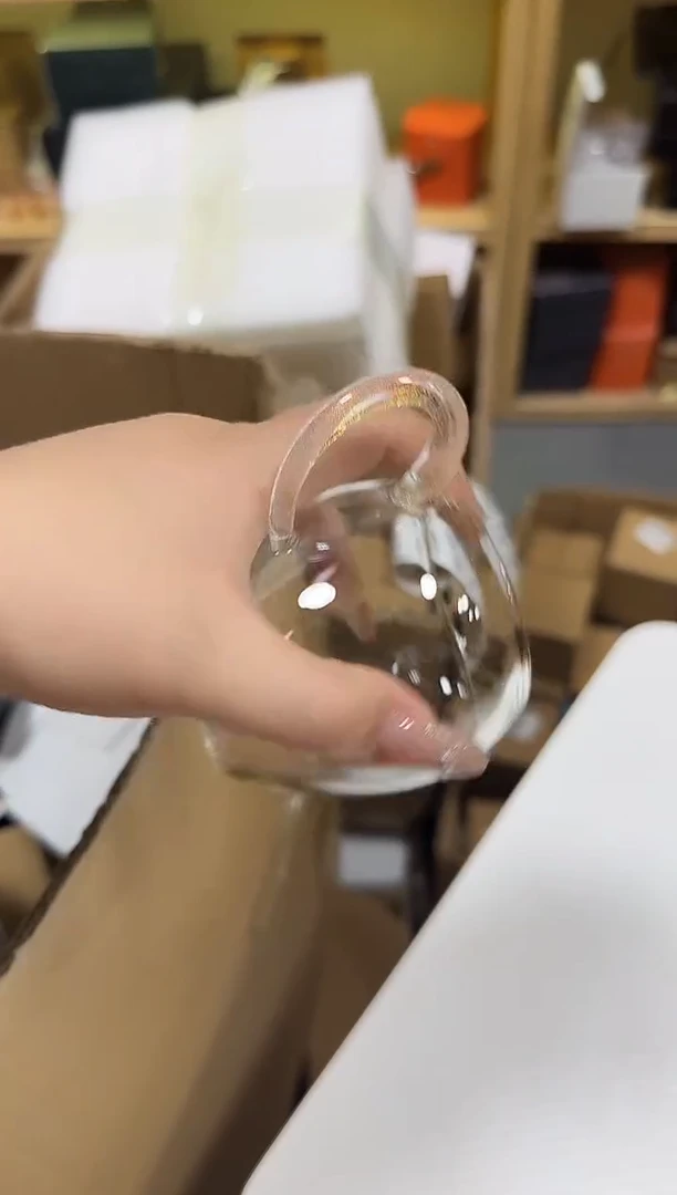 粉金悠然公道杯