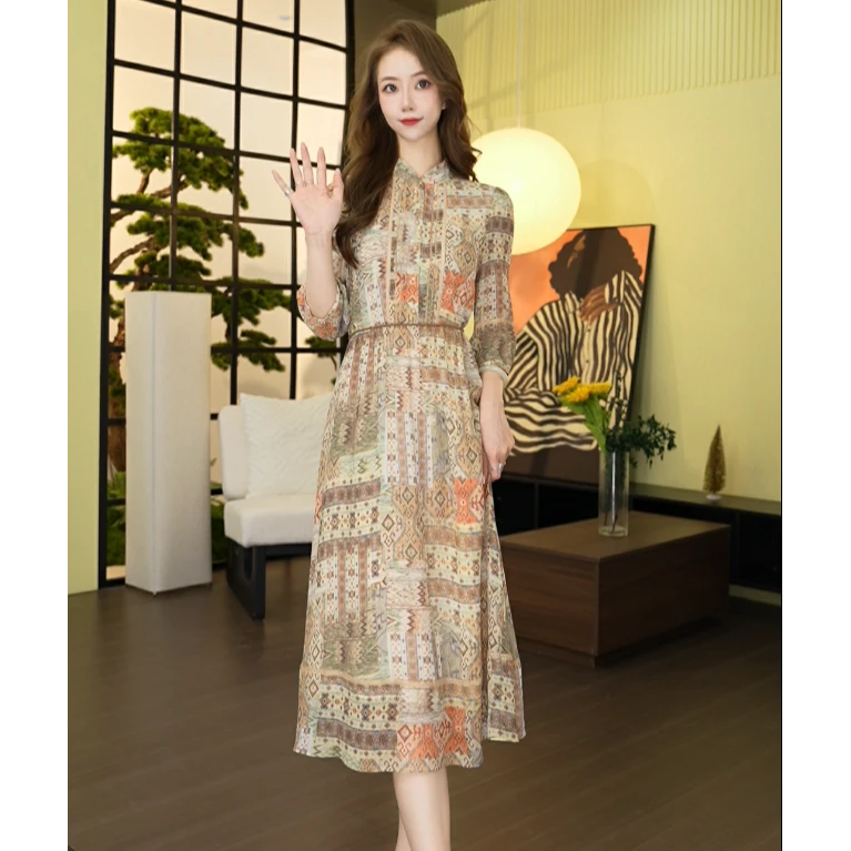 Gowani/乔万尼2025新款波西米亚狂想曲复古桑蚕丝连衣裙ED2E442