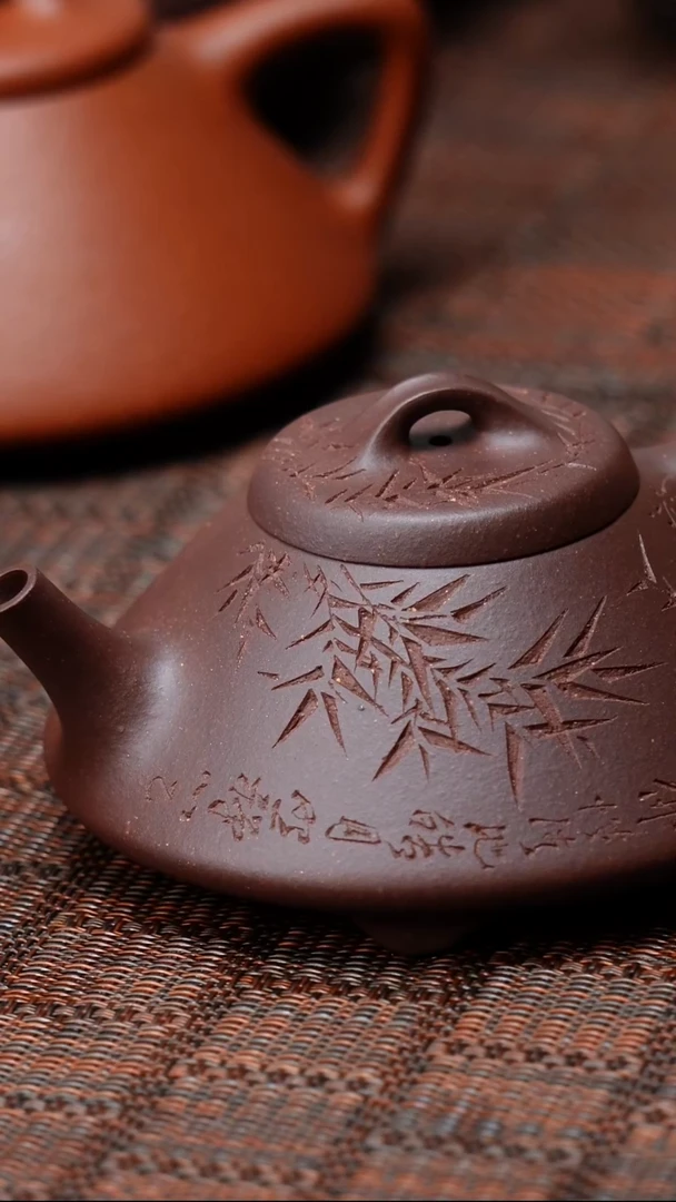 茶壶紫砂众**务合瓢台西特练紫泥刻竹