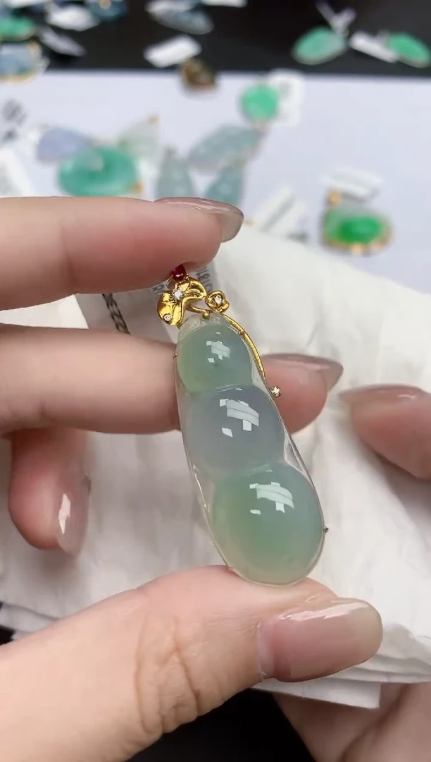 【闪购商品】翡翠颈饰18K金镶嵌天然缅甸翡翠A货