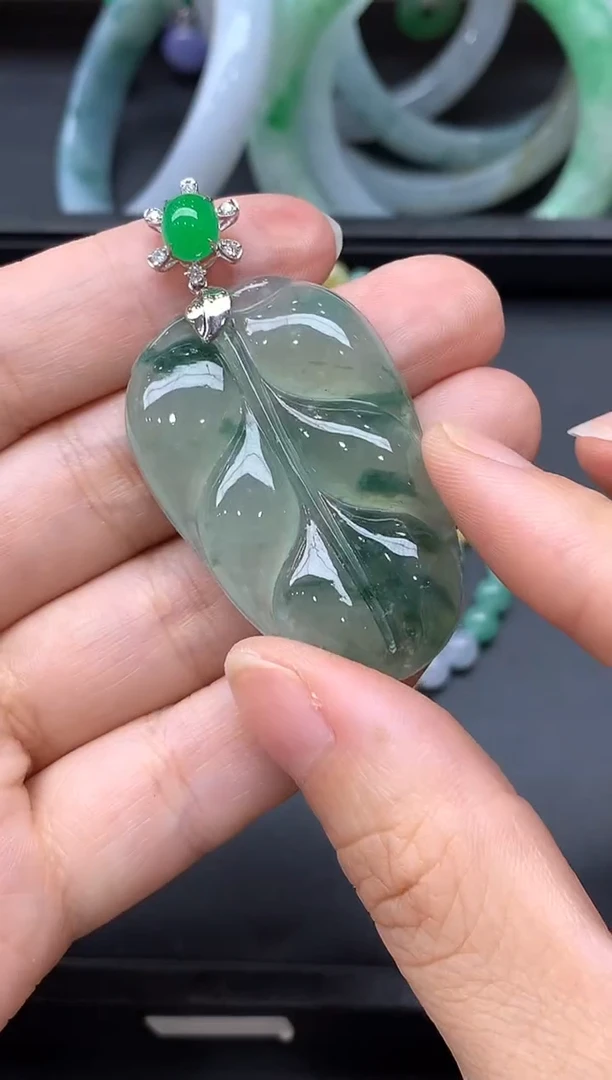 颈饰18K金镶嵌翡翠534国好珍宝